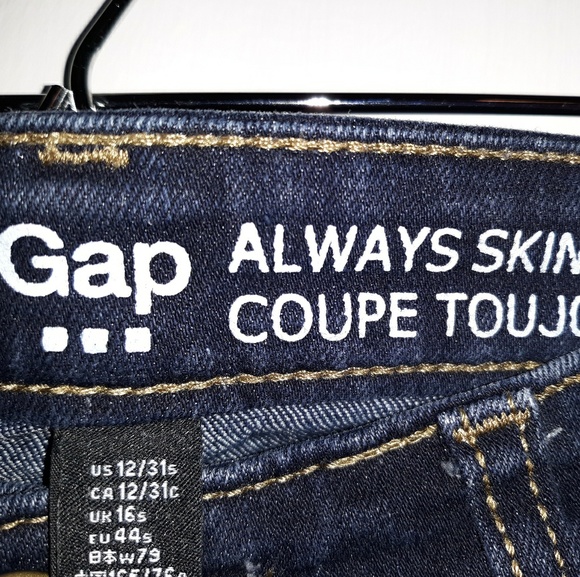 GAP Skinny Blue Jeans - Picture 3 of 3